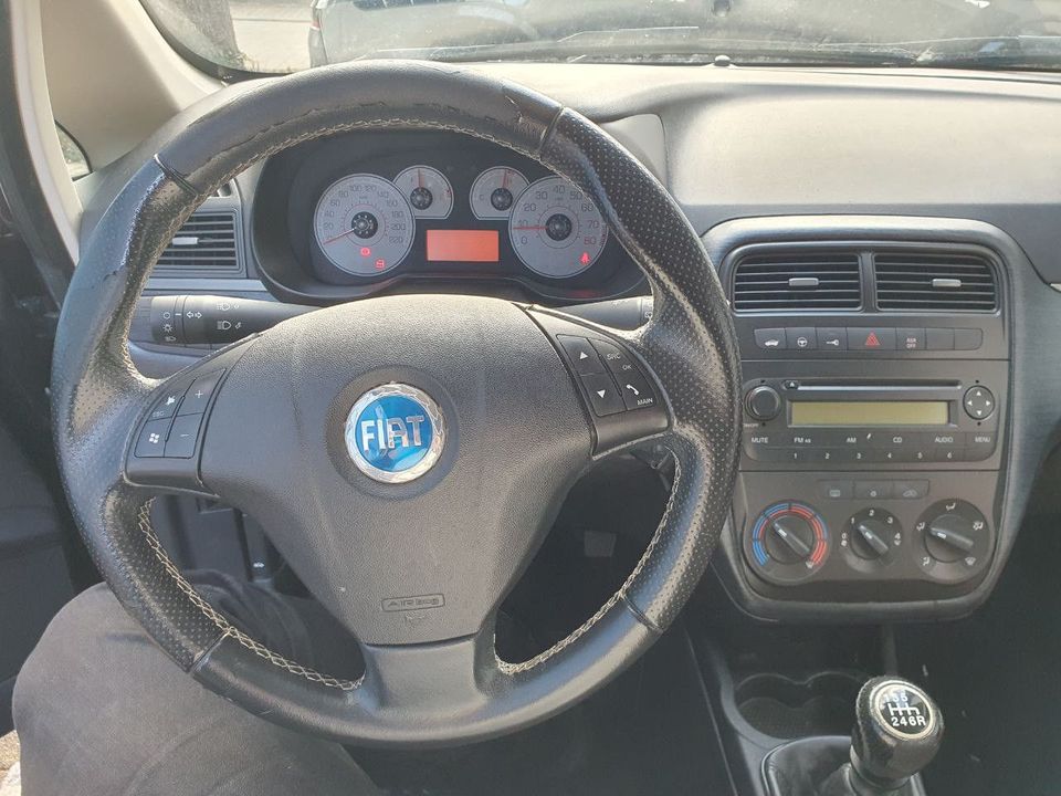 Fiat Grande Punto 1.4 16V Sport Sport in Hausach