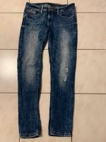 Neuwertige Skinny Jeans von Esprit W30/ L30 top Zustand Brandenburg - Kolkwitz Vorschau