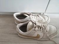 Nike Dunks 38.5 Damen Köln - Nippes Vorschau