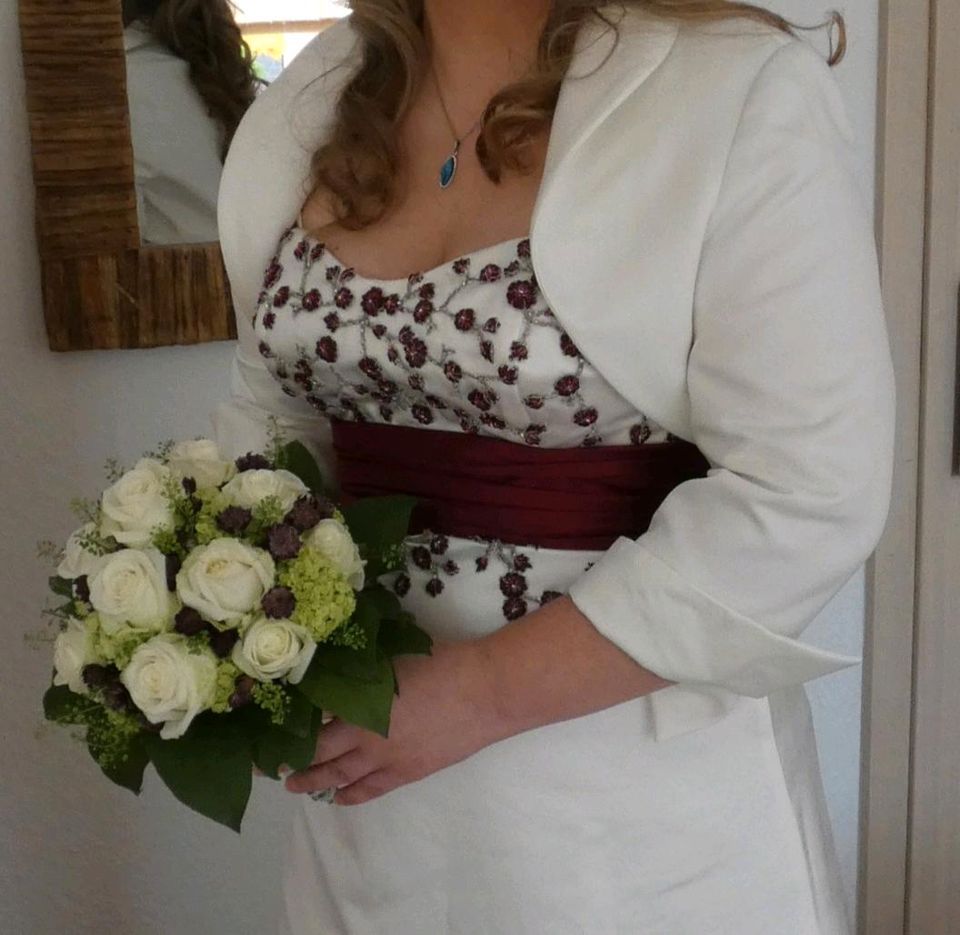 Wunderschönes Designerkleid Schützen / Hochzeit in Wegberg