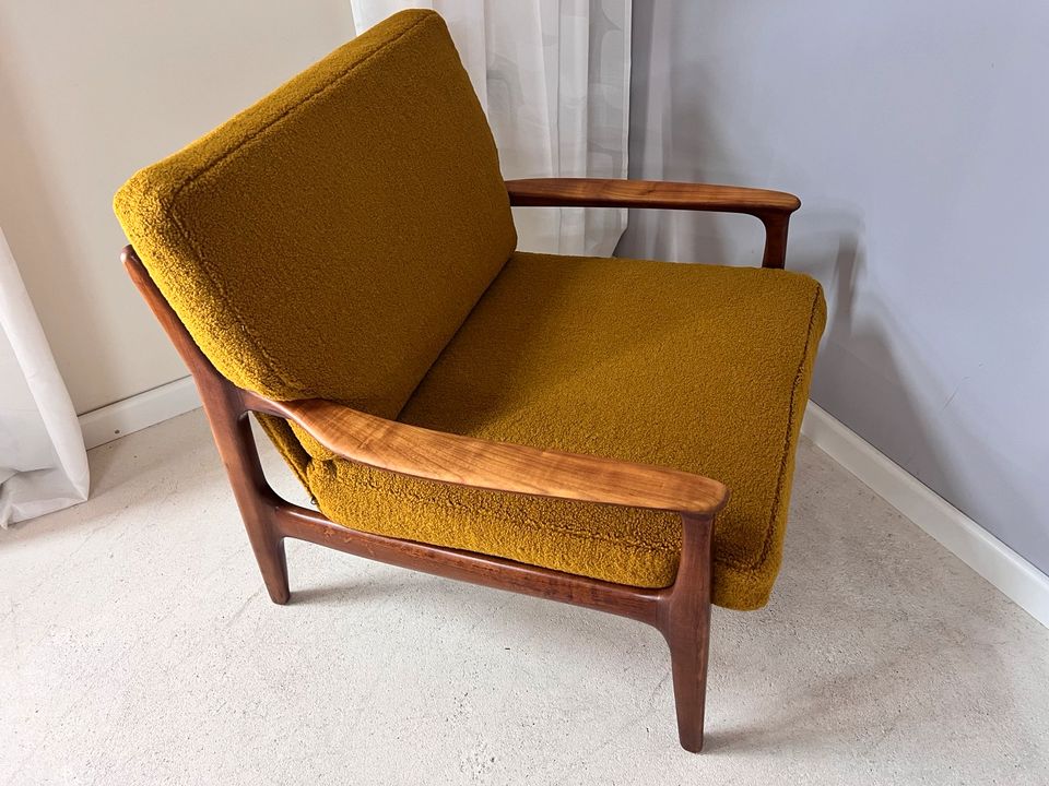 Eugen Schmidt Organic Easy Chair Armlehnsessel Vollholz neu gepolstert curry senf gelb 60er Jahre Designersessel Mid Century Design Vintage Wohnzimmer in Berlin