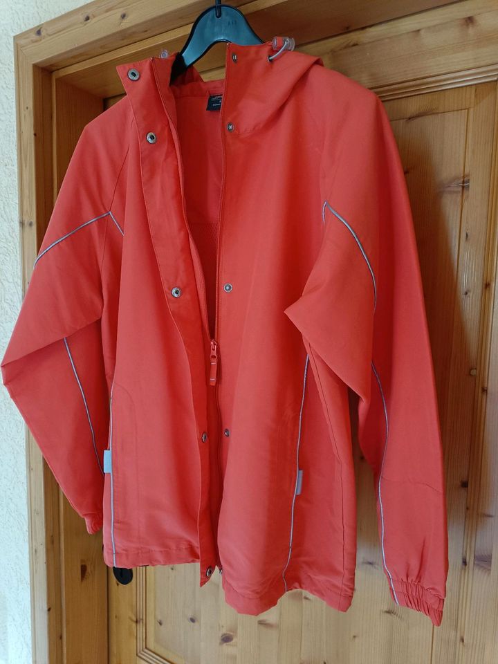 Chicke Damen  Wind- Regenjacke  -Neu- in Bünde