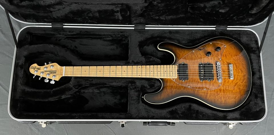 MUSICMAN MUSIC MAN STEVE MORSE Y2D HARDTAIL, GEBRAUCHT, SEHR GUT in Duisburg