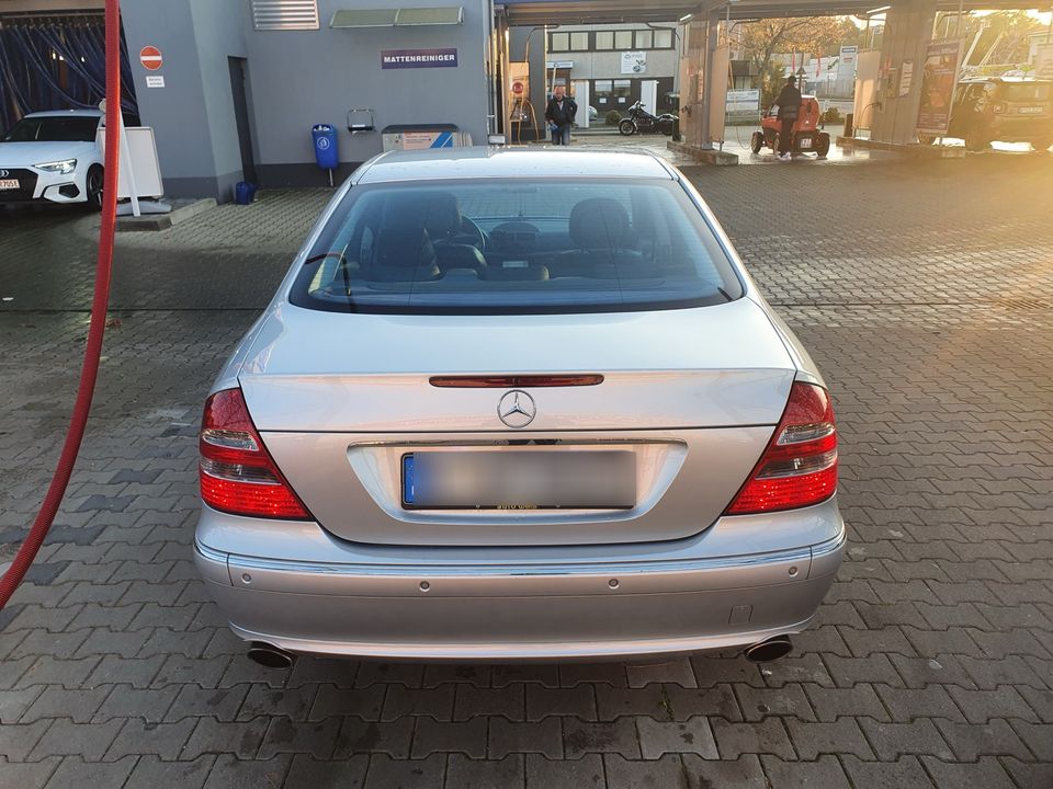 Exportverkauf  Mercedes-Benz E 350 LPG Gasanlage in Köln