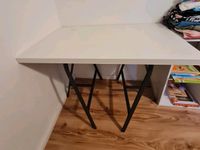Schreibtisch weiß mit Metallfüßen von Ikea Bayern - Michelau Vorschau