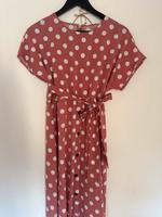Das Kleid ist in einem ausgezeichneten Zustand. (M) Shein Nordrhein-Westfalen - Eitorf Vorschau