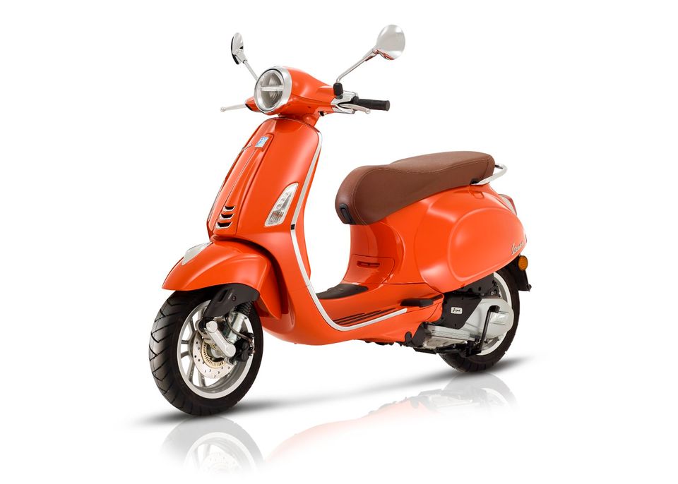 Vespa Primavera 125 --2024 Modell-- in Coerde