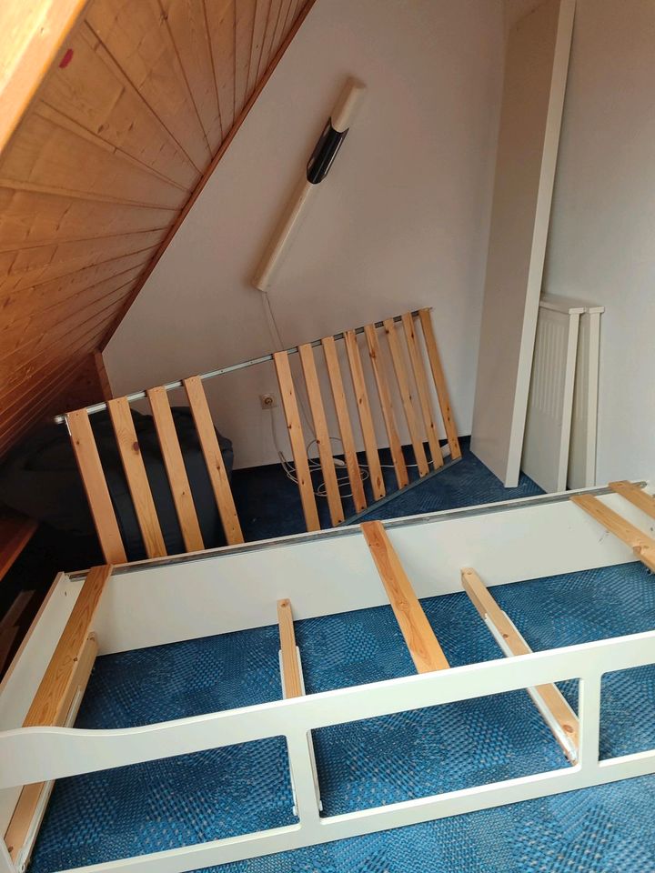 Ikea Hemnes Bett, weiß, Tagesbett, 80/160 x 200 in Kalkar
