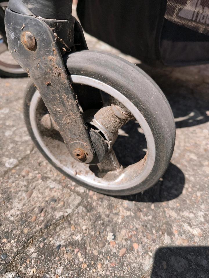 Zu verschenken. Kinderwagen. in NordrheinWestfalen RhedaWiedenbrück
