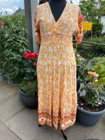 Kleid gelb floral Gr. XL 42/44 Maxikleid Sommerkleid luftig Niedersachsen - Uelzen Vorschau