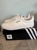 Adidas sneaker Halbschuhe sportlich weiß Damen Herren gr 40 3MC Rheinland-Pfalz - Zornheim Vorschau
