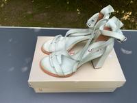 Airstep Damen-Pumps mit verstellbarem Riemen in Größe 39 Nordrhein-Westfalen - Hilden Vorschau