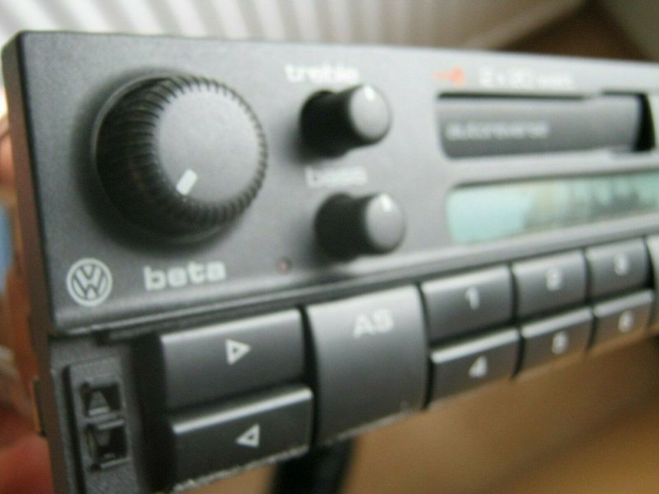 VW Autoradio Beta Autoreverse 2x 20 Watt in Eppelborn