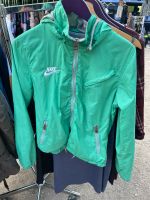 Nike Jacke M Bayern - Traunstein Vorschau