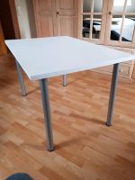 Tisch mit weisser Tischplatte Niedersachsen - Friesoythe Vorschau