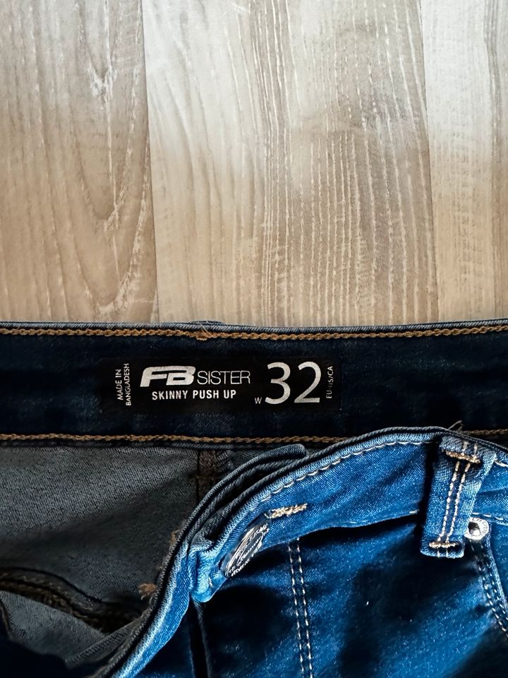 Amisu New Yorker Jeans W32 in Güsten