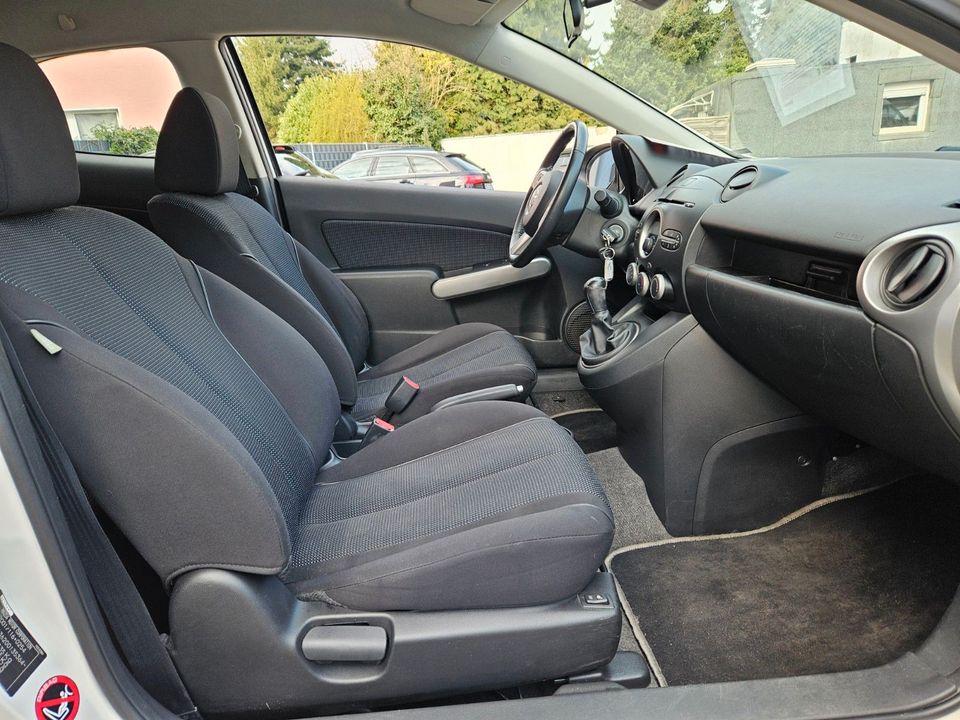 Mazda 2 Lim. 1.6 CD Impression*Klima-Alu-Sitzheizung* in Moers