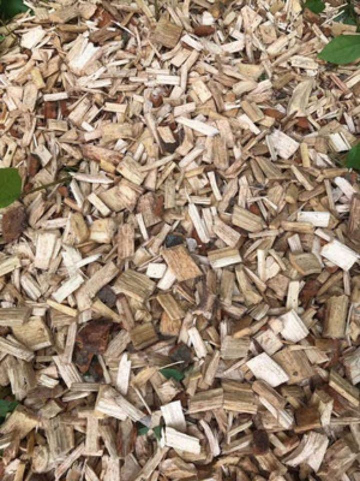 Holzhackschnitzel,Häcksel trocken Heizung/Garten auch Transport in