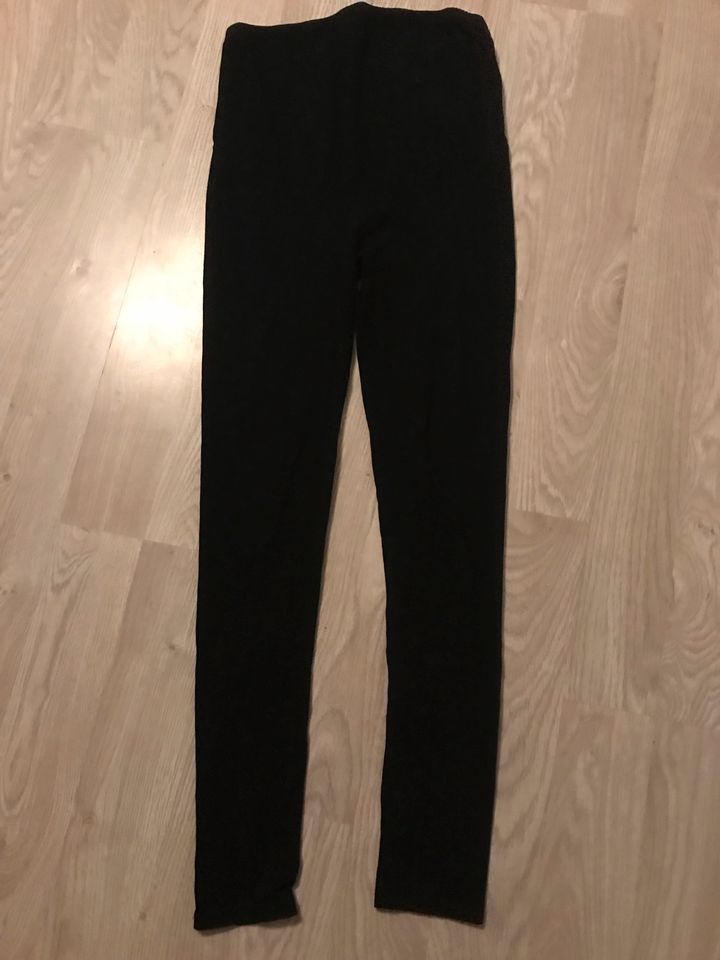 ❤️Umstandsmode S/M H&M Mama Bellybutton Shirt Rock Legging in Mörfelden-Walldorf