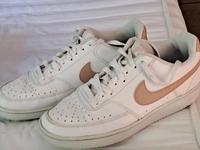 Nike Sneakers , Turnschuhe Niedersachsen - Westerholt Vorschau