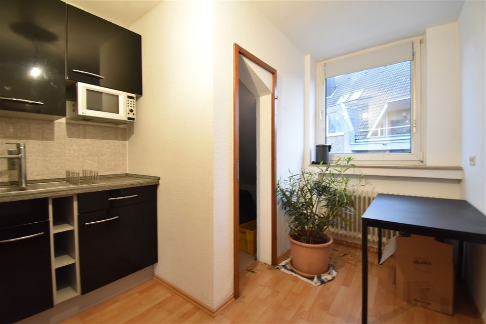 Singles Aufgepasst! Apartment mit Balkon in ruhiger Lage in Düsseldorf