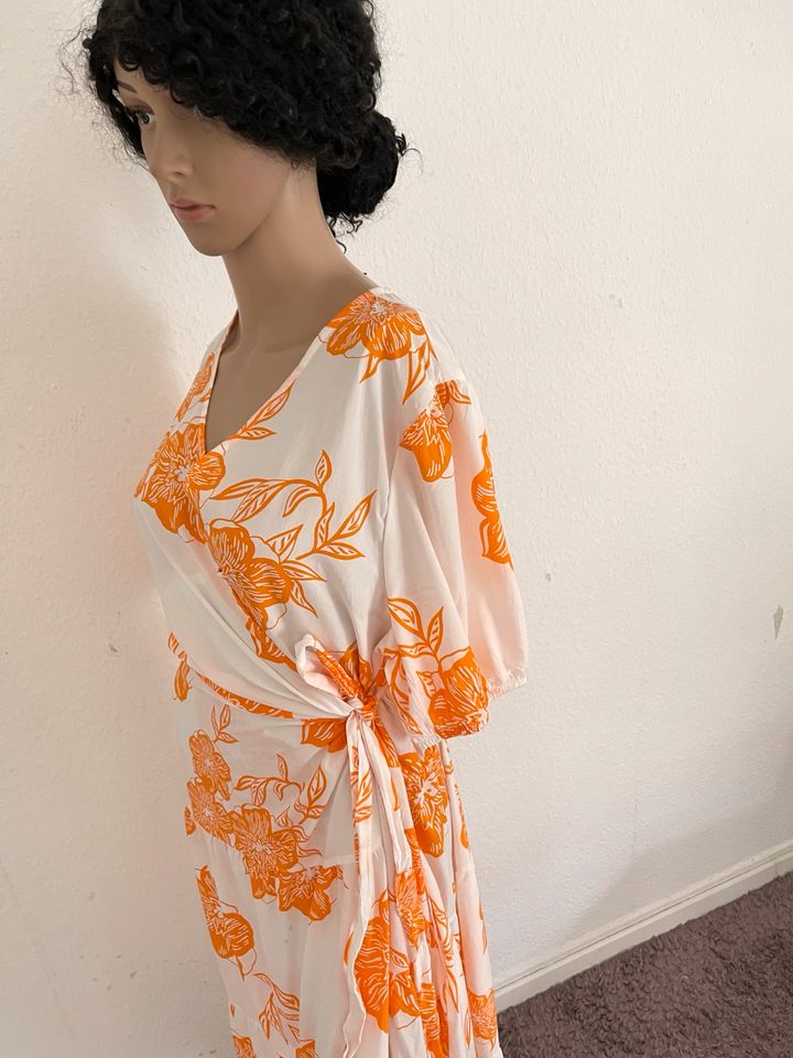 Damen Sommerkleid Größe S/M 36-38 in Karlsruhe