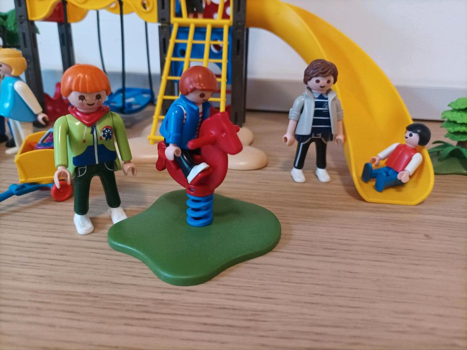 Playmobil Spielplatz in Duisburg