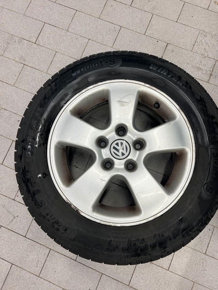 VW Golf 5 Winterräder 15 Zoll in Kernen im Remstal