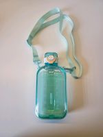 Quadratische Wasserflasche Sport Trinkflasche 750 ml Thüringen - Zeulenroda Vorschau