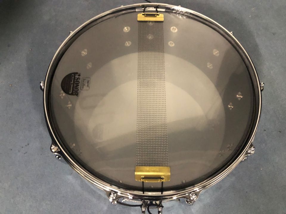 Fibes Snare Drum 14x5,5 incl. Tama Die Cast Hoops,Rogers Lugs in Stuttgart