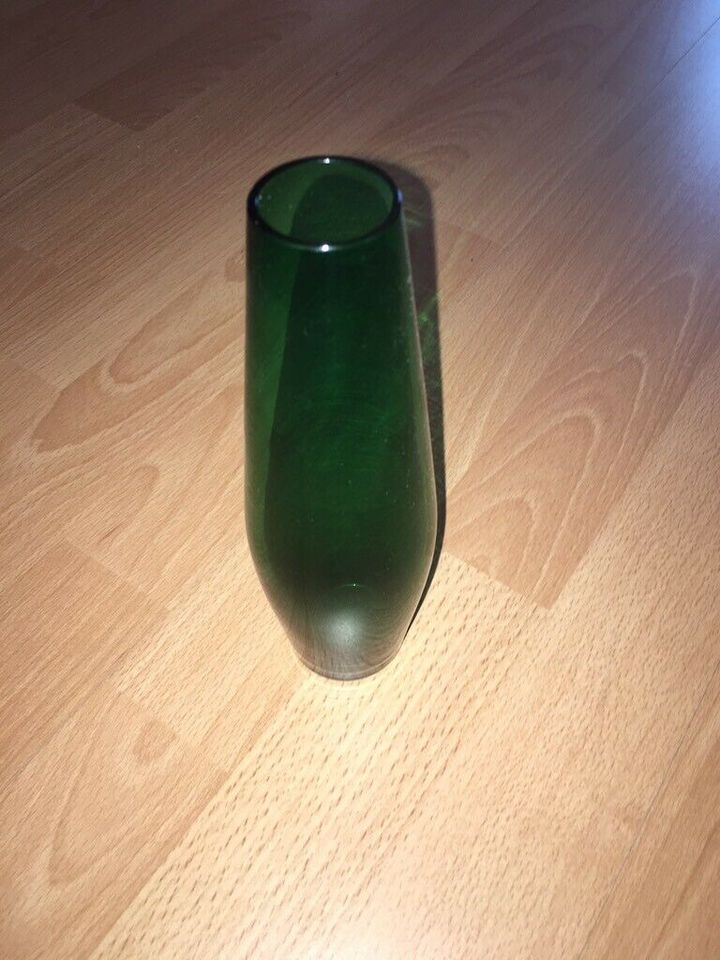 Vase Flaschengrün 1960/70 in Knüllwald