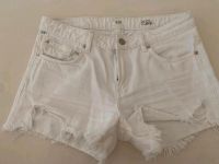 Jeans Shorts weiß QS s' Oliver W/38 Frankfurt am Main - Nieder-Eschbach Vorschau