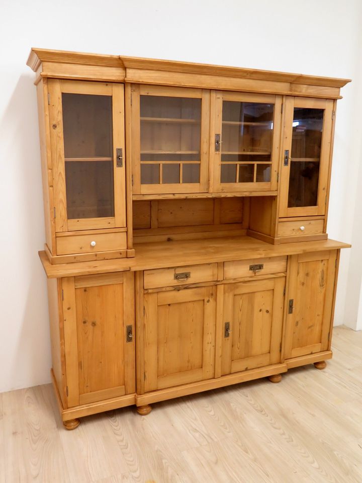 traumhaftes Jugendstil Buffet von 1900 Jhd Weichholz Küchenbuffet in Centrum