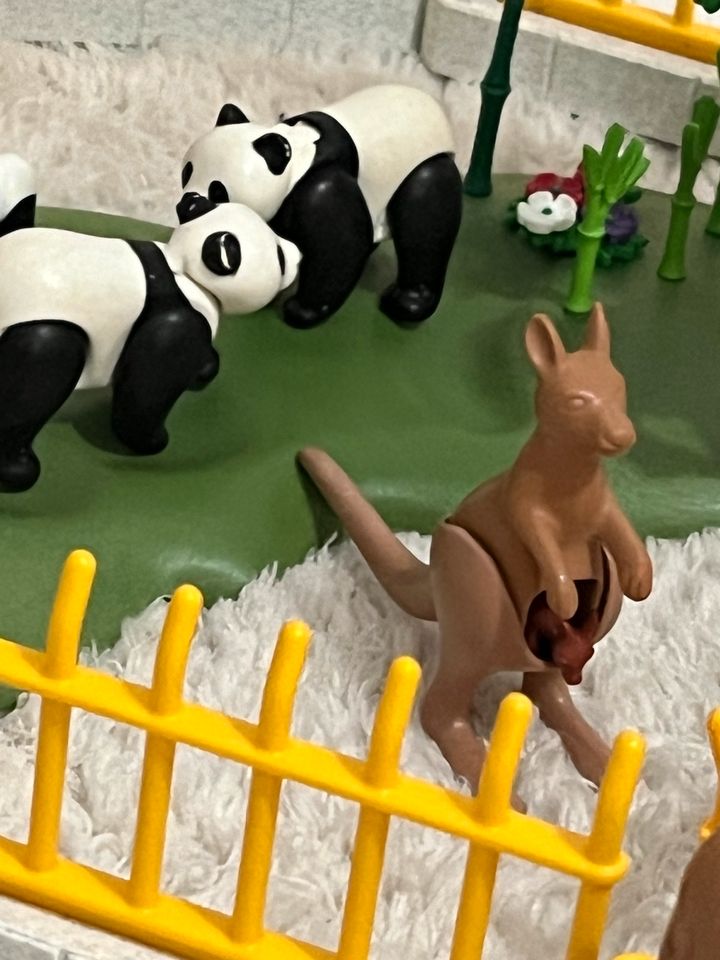 Playmobil Zoo + Erweiterungen Großes Set Tiere Figuren in Hannover