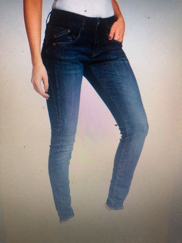 Kleinanzeigen Künzelsau Slim Kleinanzeigen | POWERSTRETCH 5359 in Jeans 32 - eBay ist Herrlicher Baden-Württemberg 28 jetzt L GINA Gr.