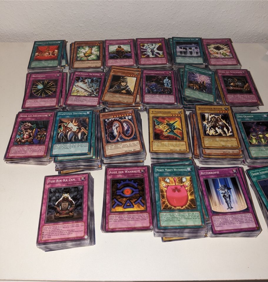 Yu Gi Oh Kartensammlung in Frankfurt am Main