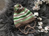 Handmade Baby Strickmütze mit Bommel für Jungen Brandenburg - Fürstenwalde (Spree) Vorschau