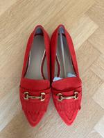 Iris Ghillie Loafer Boden Gr 39 rot Veloursleder Buchholz-Kleefeld - Hannover Groß Buchholz Vorschau