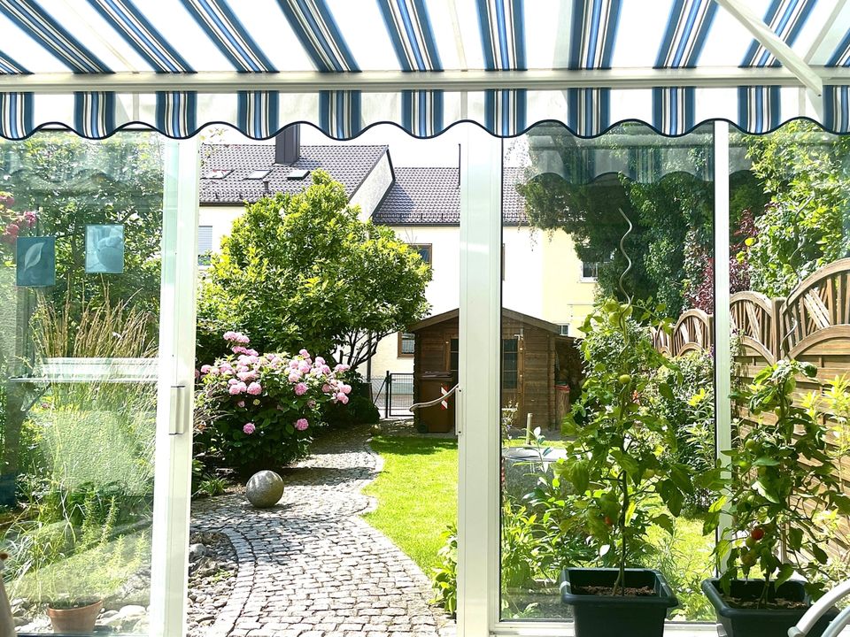 Schönes RMH mit Solaranlage, Loggia, Wintergarten mit Garten und Garage in Bobingen-Siedlung kaufen in Bobingen