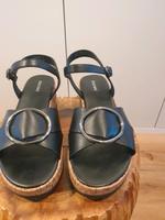 Neue Damensandalen mit Keilabsatz Nordrhein-Westfalen - Datteln Vorschau
