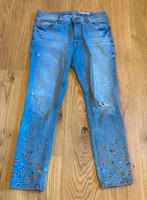 Jeans edc mit Blumenstickerei am Bein Größe 29 Bayern - Breitenberg Vorschau