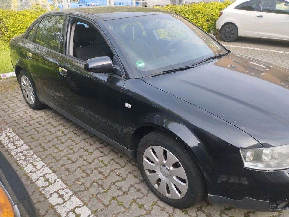 Audi A4 Limousine in Erlangen