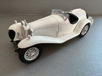 Burgao Alfa Romeo 2300 Spyder 1:18 Nordrhein-Westfalen - Schwerte Vorschau