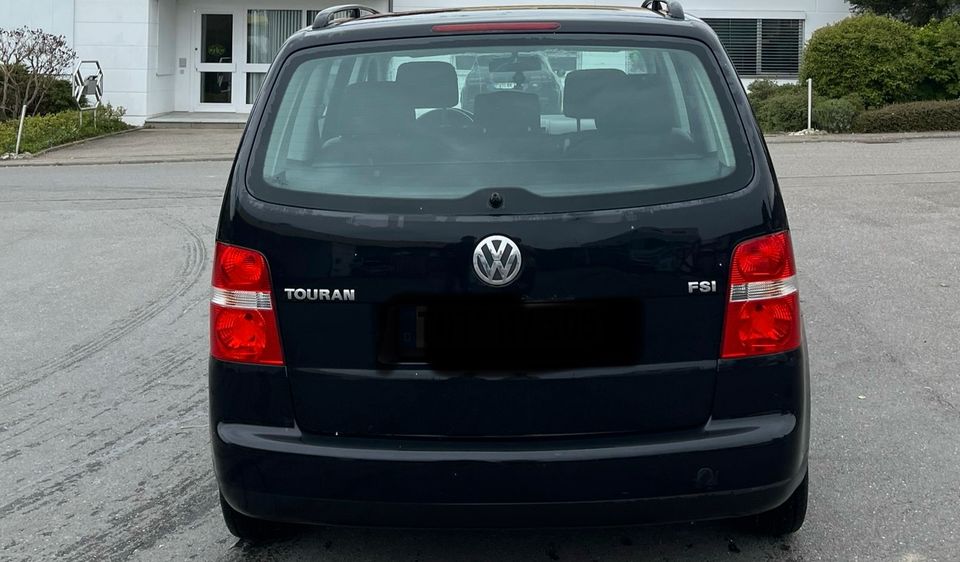 Volkswagen Touran in Tuttlingen