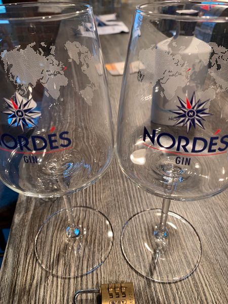 Nordes Gin Gläser in Saarland - Püttlingen | eBay Kleinanzeigen ist jetzt  Kleinanzeigen