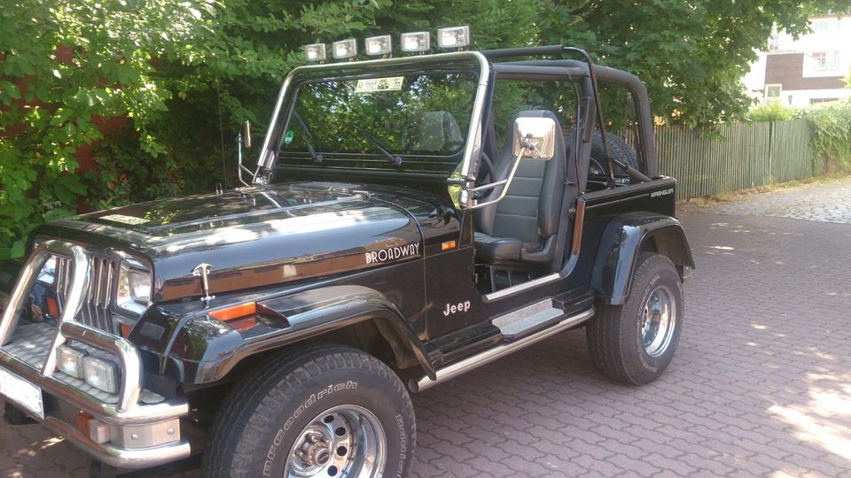 Pkw Jeep Wrangler YJ Unikat top Zustand in Dresden