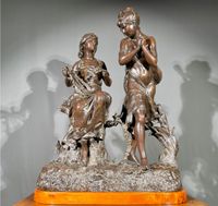 Musikanten Skulptur zweier Mädchen auf Kirschbaum Sockel Niedersachsen - Gnarrenburg Vorschau