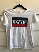 Levi's Tshirt Größe XS Hessen - Langgöns Vorschau