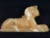 Skulptur "Sphinx"   gelber Marmor Hessen - Dreieich Vorschau