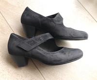 Gabor Damen Pumps schwarz Gr.51/2= 39 neuwertig Thüringen - Saalfeld (Saale) Vorschau